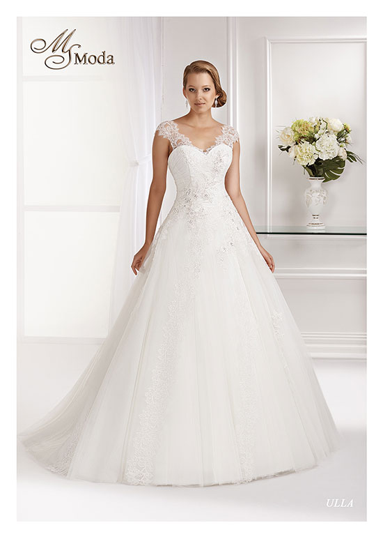 wedding dresses in Lebanon, weddings in Lebanon, wedding gowns in Lebanon, Lebanon wedding dresses, Lebanese brides